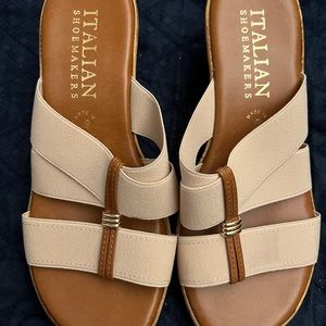 Italian Shoemakers Cream Slip on wedge sandals Size 7